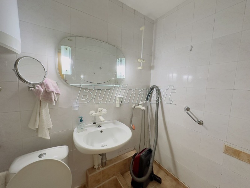 Продава 2-СТАЕН, гр. Варна, Център, снимка 16 - Апартаменти - 52815700