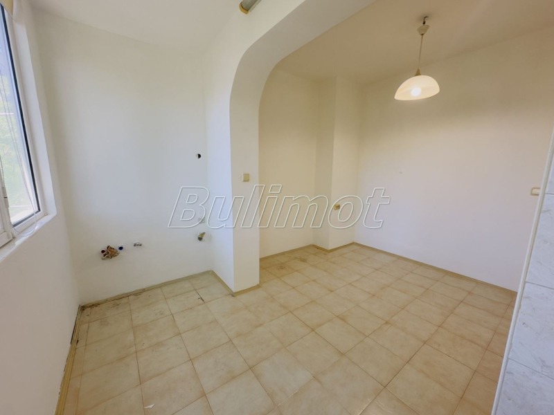 Продава 2-СТАЕН, гр. Варна, Център, снимка 10 - Апартаменти - 52815700