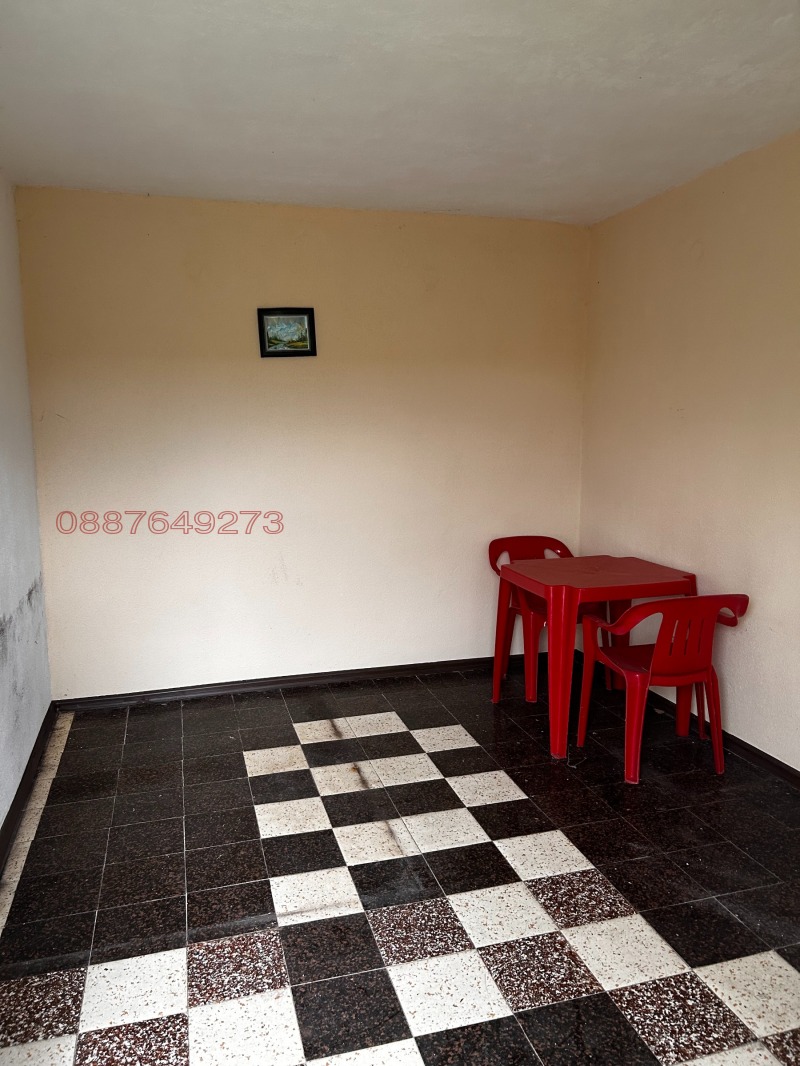 Продава ВИЛА, с. Шкорпиловци, област Варна, снимка 8 - Вили - 53440049