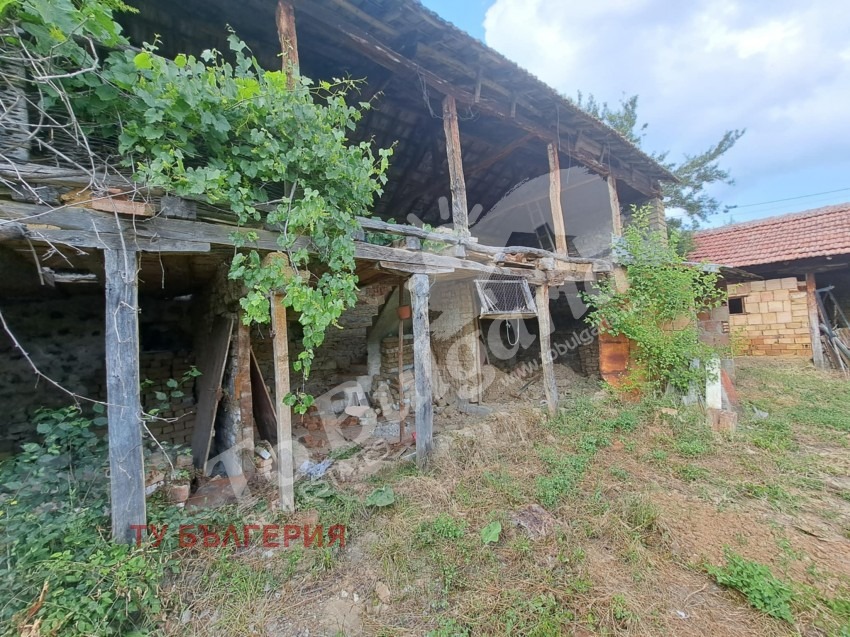 Продава КЪЩА, с. Янтра, област Габрово, снимка 2 - Къщи - 50677930