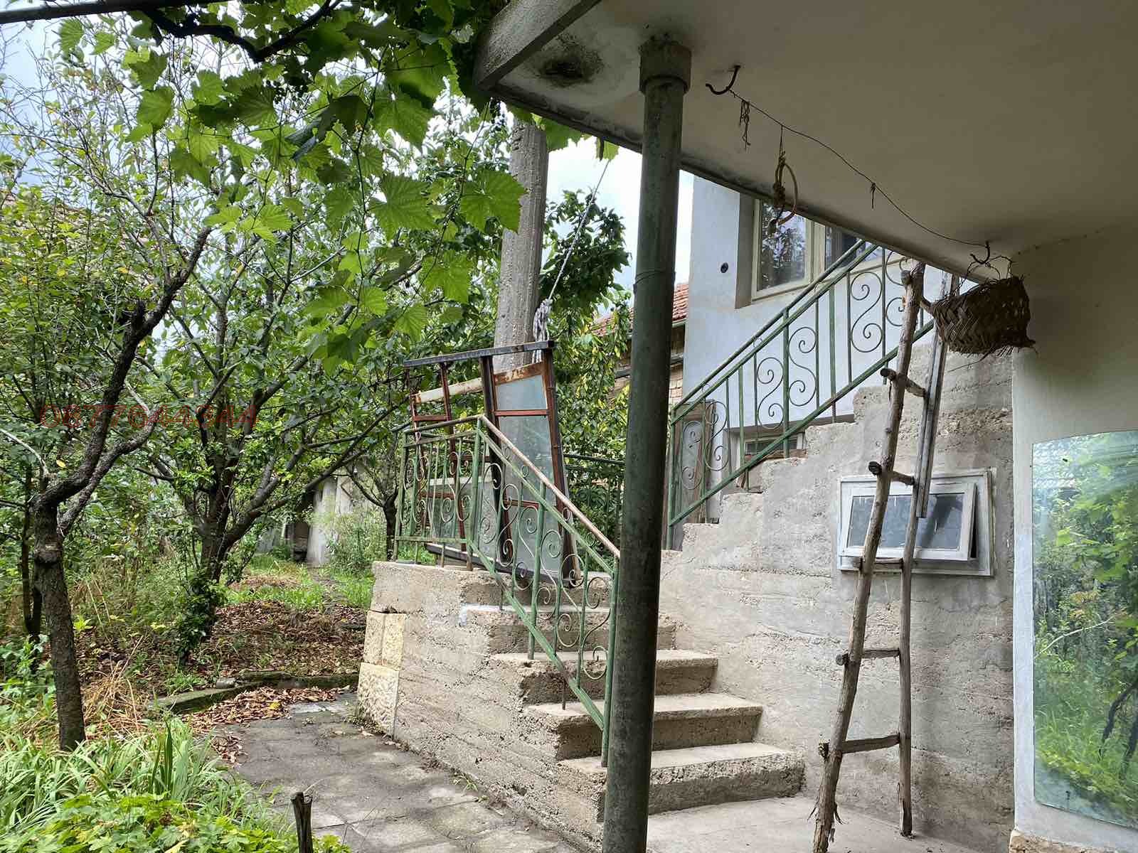 Продава КЪЩА, с. Кривня, област Русе, снимка 3 - Къщи - 56275023