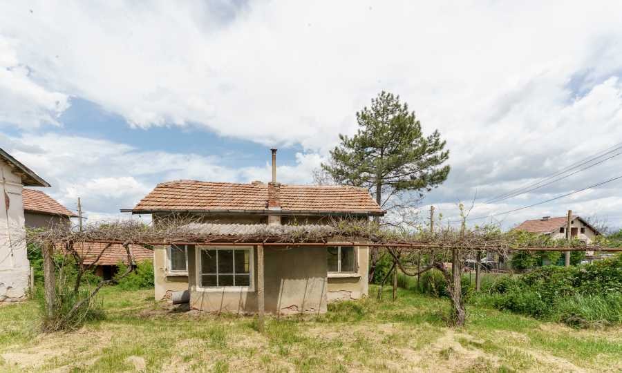 Продава КЪЩА, с. Извор, област Перник, снимка 4 - Къщи - 56052279