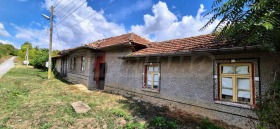 Casa Gorna Oriahovița, regiunea Veliko Tarnovo 1