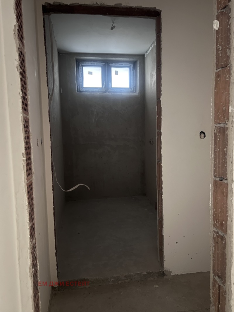 Продава 2-СТАЕН, гр. Бургас, Сарафово, снимка 3 - Апартаменти - 52527606