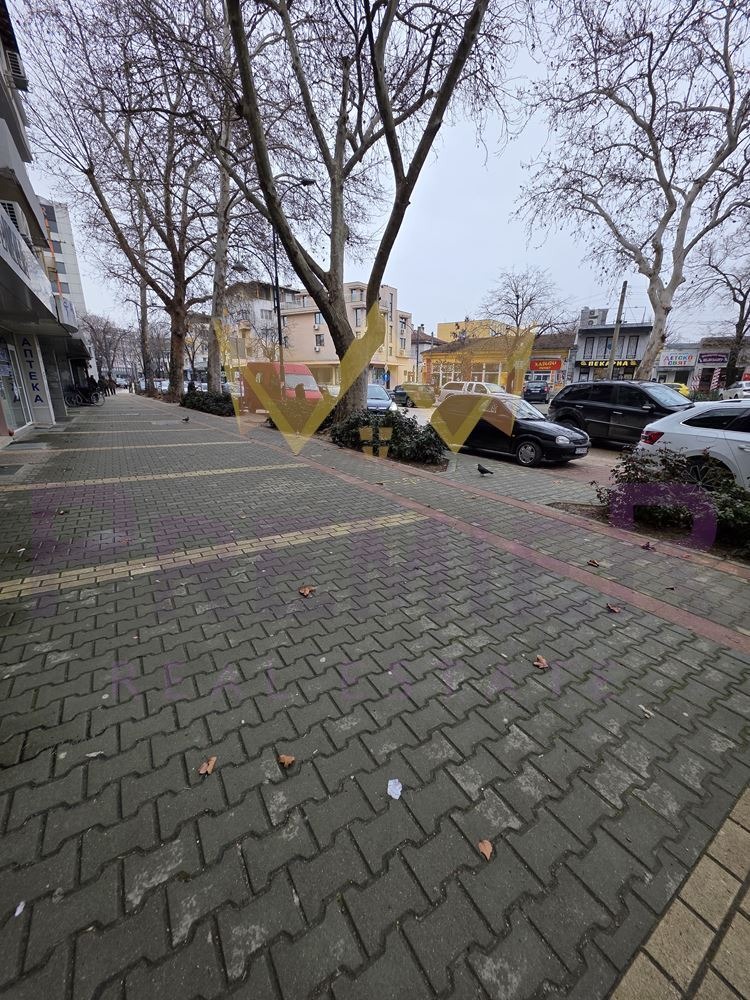 Продава 3-СТАЕН, гр. Силистра, Център, снимка 16 - Апартаменти - 55011366