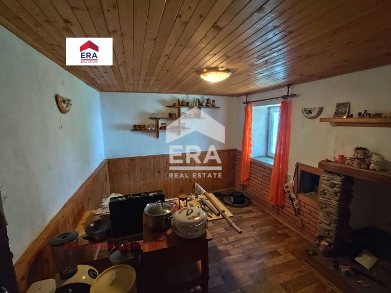 Продава  Къща област Стара Загора , с. Змейово , 1286 кв.м | 67128398 - изображение [3]