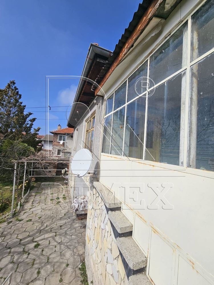 Продава КЪЩА, с. Брягово, област Пловдив, снимка 13 - Къщи - 53681409