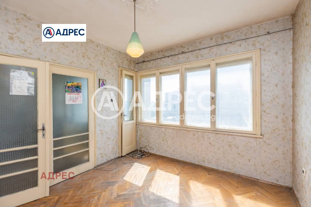 Продава 3-СТАЕН, гр. Варна, Център, снимка 2 - Апартаменти - 50808117