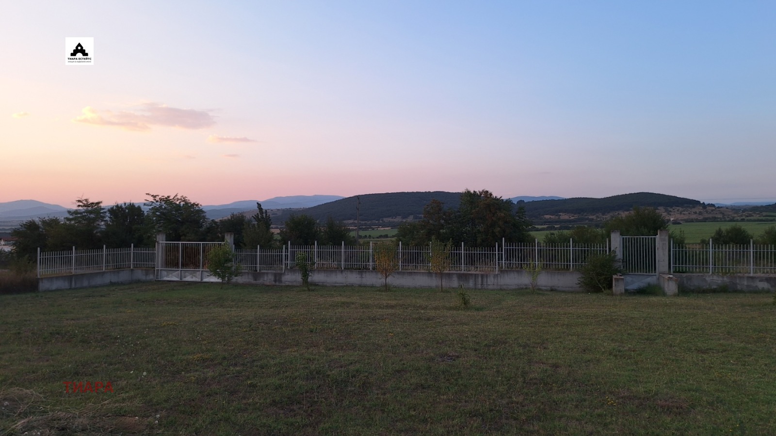 Продава КЪЩА, с. Априлово, област София област, снимка 11 - Къщи - 56282305