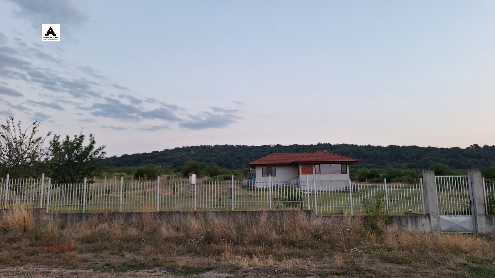 Продава КЪЩА, с. Априлово, област София област, снимка 5 - Къщи - 56282305