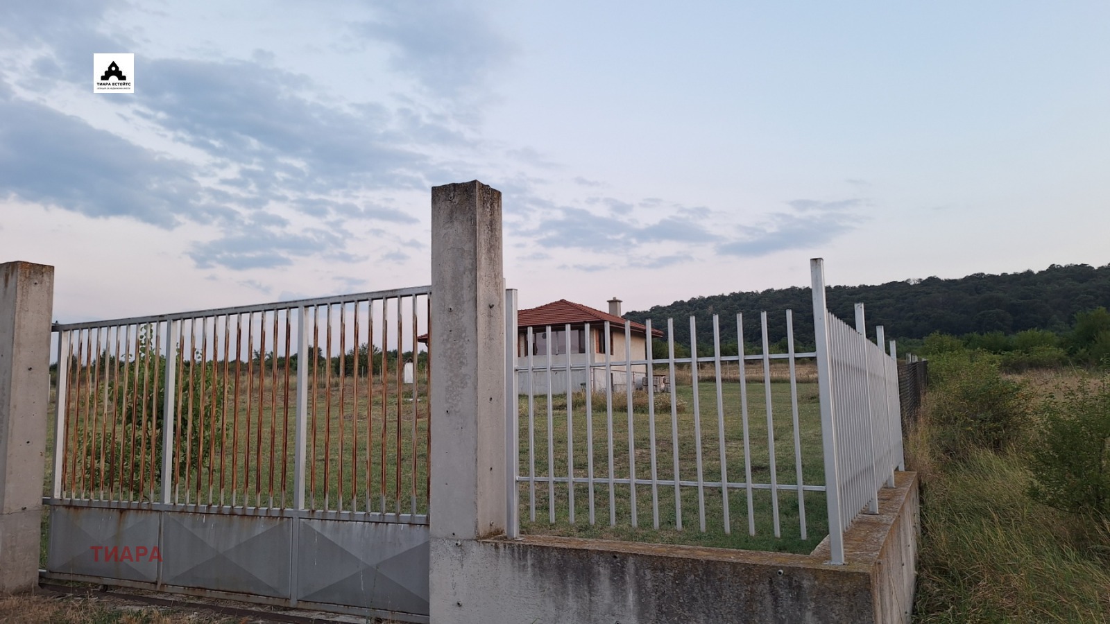Продава КЪЩА, с. Априлово, област София област, снимка 12 - Къщи - 56282305