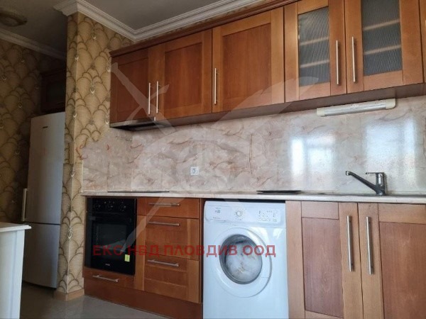 Продава 2-СТАЕН, гр. Пловдив, Кършияка, снимка 2 - Апартаменти - 54557710