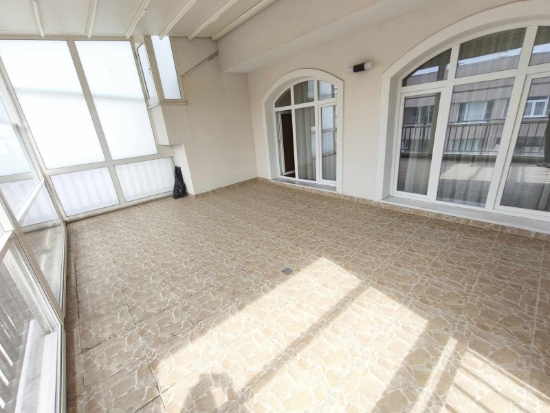 Продава 3-СТАЕН, гр. Кърджали, Център, снимка 5 - Апартаменти - 52326799