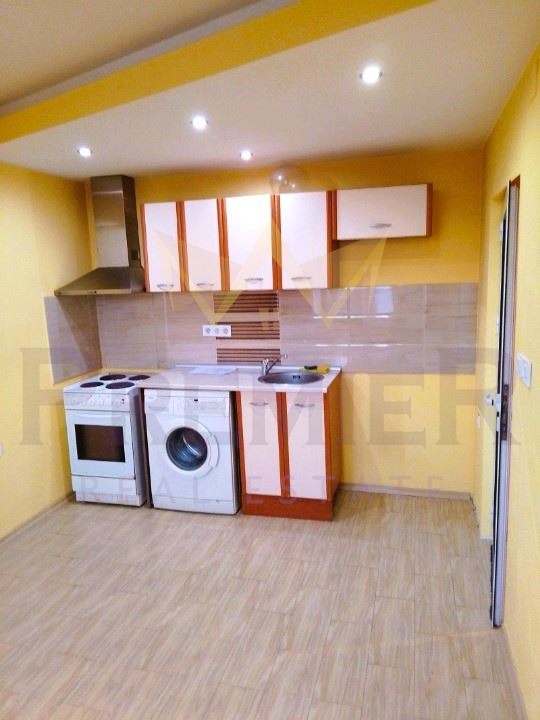 Продава  2-стаен град София , Дружба 1 , 40 кв.м | 42474245 - изображение [2]