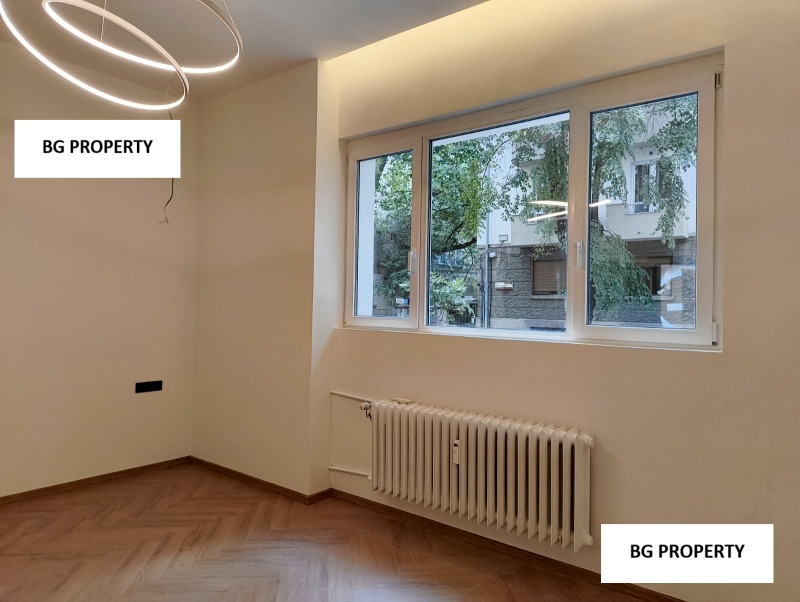 Продава  2-стаен град София , Център , 105 кв.м | 92080433 - изображение [3]