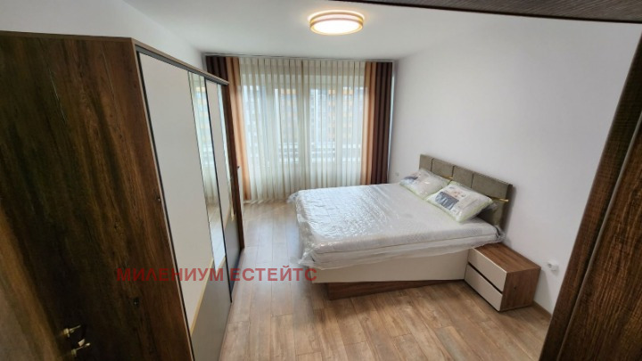 Продава 3-СТАЕН, гр. София, Гоце Делчев, снимка 2 - Апартаменти - 54766040