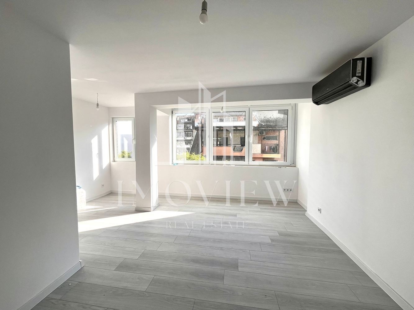 Продава МЕЗОНЕТ, гр. Варна, Зимно кино Тракия, снимка 3 - Апартаменти - 54578008