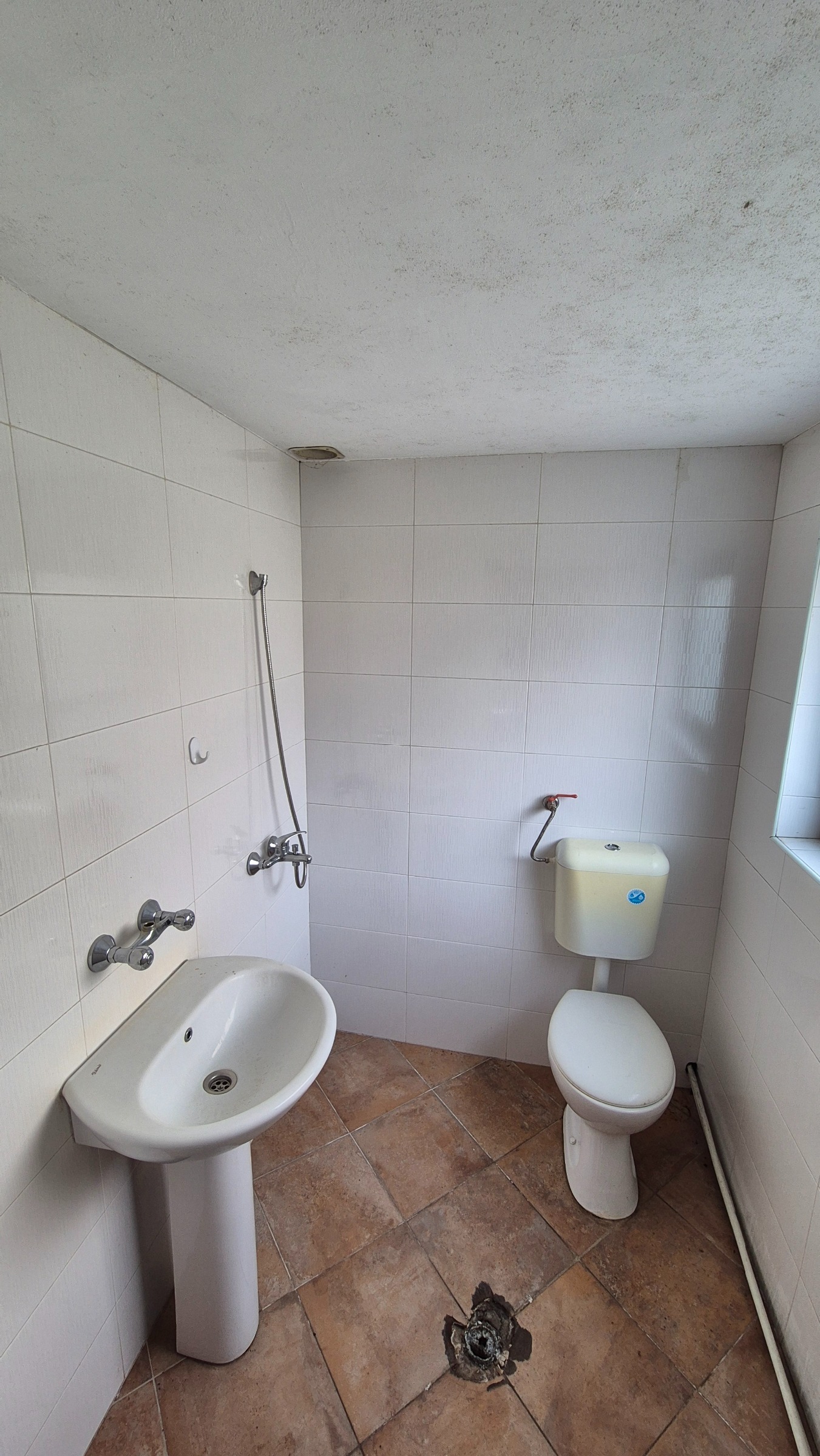 Продава КЪЩА, гр. София, Суходол, снимка 14 - Къщи - 54653670