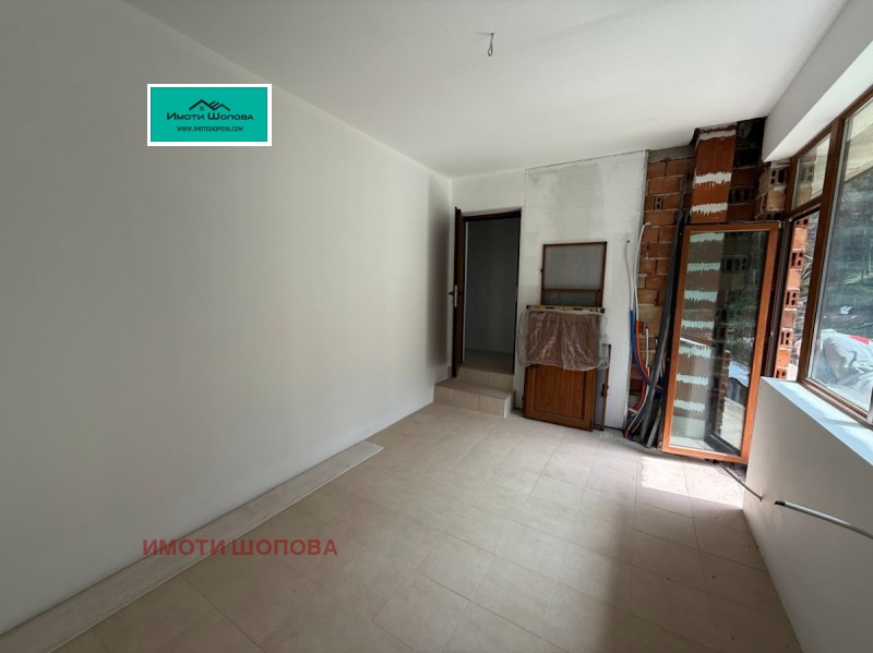 Продава КЪЩА, с. Коларово, област Благоевград, снимка 7 - Къщи - 53536838