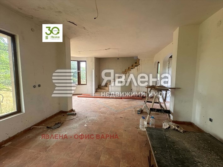 Продава КЪЩА, с. Аврен, област Варна, снимка 4 - Къщи - 55548188