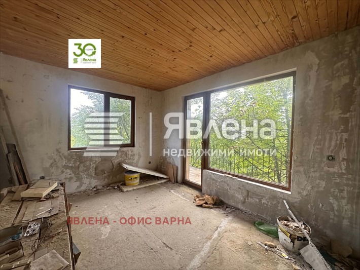 Продава КЪЩА, с. Аврен, област Варна, снимка 13 - Къщи - 55548188
