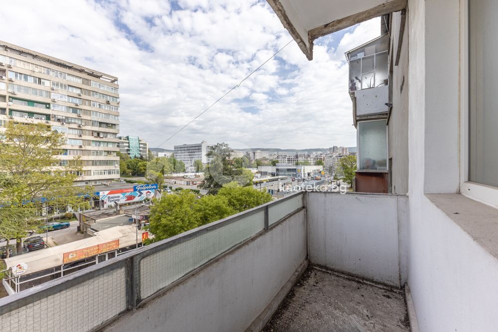 Продава 3-СТАЕН, гр. Варна, Център, снимка 15 - Апартаменти - 54531190