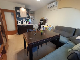 2 camere da letto Akatsiia, Veliko Tarnovo