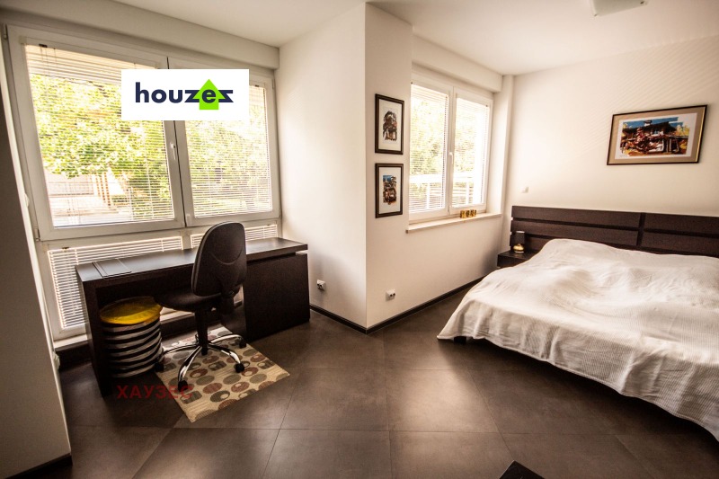 Myytävänä  2 makuuhuonetta Sofia , v.z.Kinotsentara 3 tšast , 144 neliömetriä | 91358303 - kuva [9]