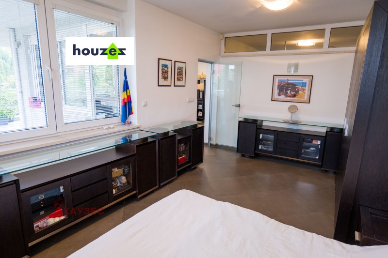 En venta  2 dormitorios Sofia , Boyana , 188 metros cuadrados | 91358303 - imagen [6]