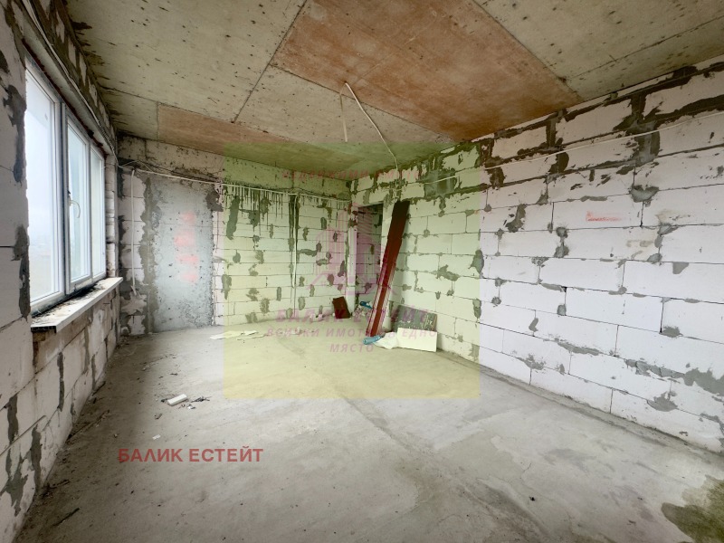 Продава 4-СТАЕН, гр. Добрич, Христо Ботев, снимка 9 - Апартаменти - 53470700