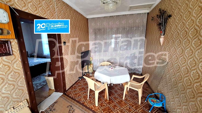 Продава КЪЩА, с. Звъничево, област Пазарджик, снимка 9 - Къщи - 45099549