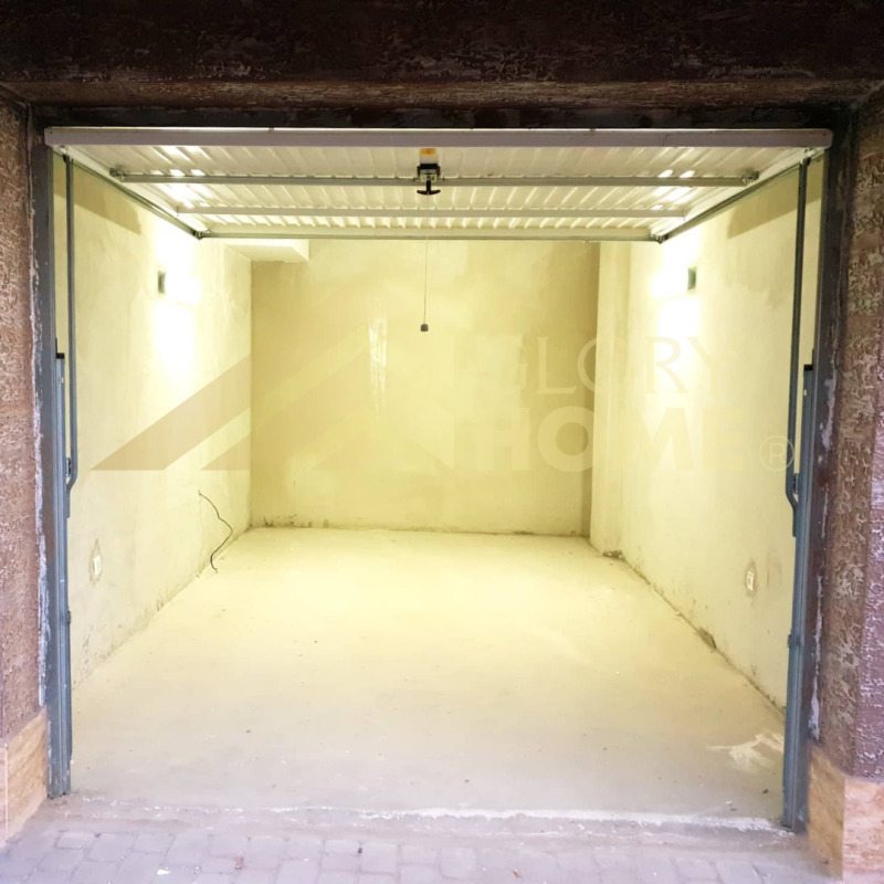 Til salg  Garage Sofia , Krastova vada , 23 kvm | 45711152 - billede [2]