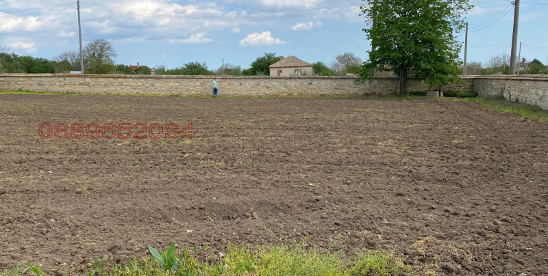 Продава ПАРЦЕЛ, с. Доброплодно, област Варна