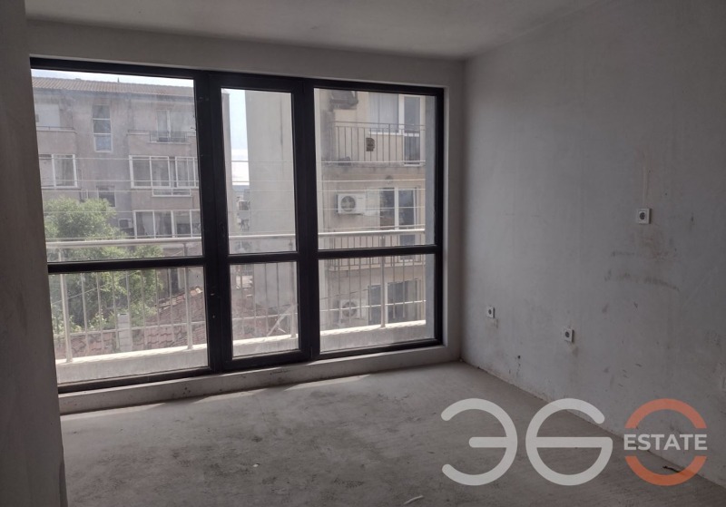Продава 2-СТАЕН в град Варна, Левски 2 - 60 кв.м / 118 900 € » 232 548.19 лв., 360естейт