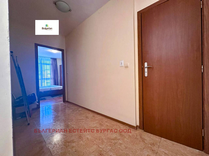 À venda  1 quarto região Burgas , k.k. Slantchev briag , 82 m² | 71760344 - imagem [2]