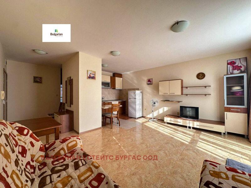 À venda  1 quarto região Burgas , k.k. Slantchev briag , 82 m² | 71760344 - imagem [4]