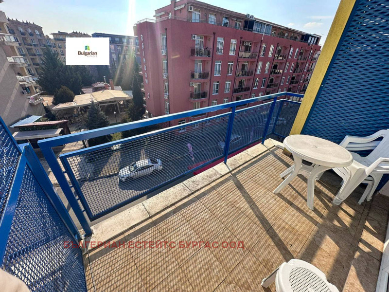 À venda  1 quarto região Burgas , k.k. Slantchev briag , 82 m² | 71760344