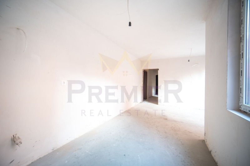 Продава 2-СТАЕН, гр. Варна, Лятно кино Тракия, снимка 4 - Апартаменти - 52822953