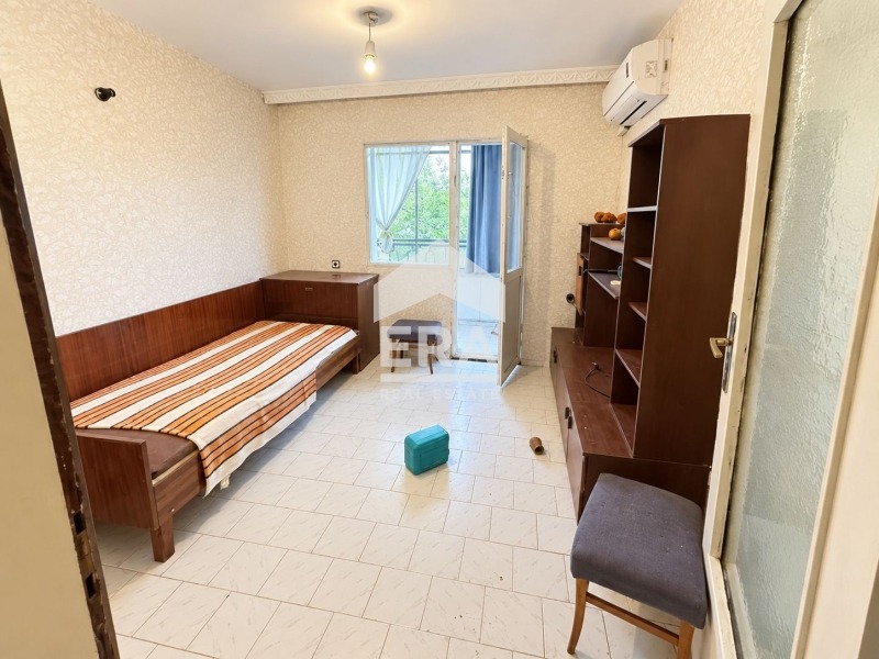 Продава 2-СТАЕН, гр. Хасково, Център, снимка 4 - Апартаменти - 56016146