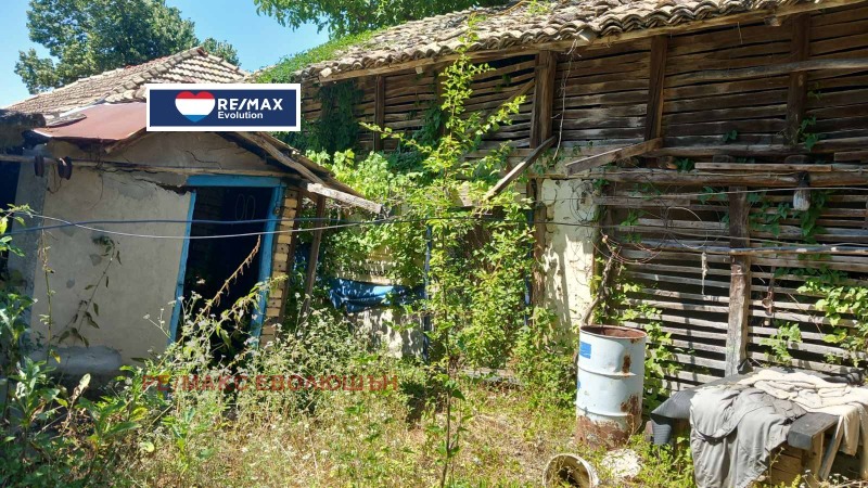 À venda  Casa região Targovishte , Pomochtchica , 100 m² | 36422676 - imagem [9]