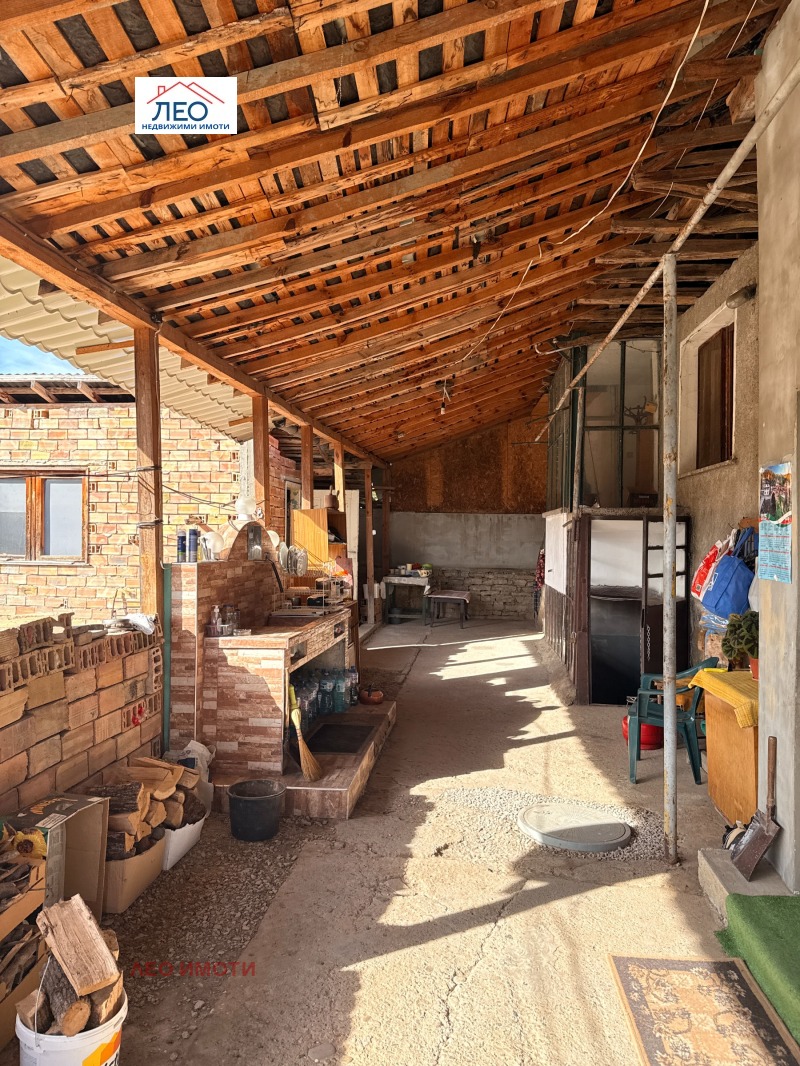 Продава КЪЩА, с. Ряховците, област Габрово, снимка 6 - Къщи - 52642025