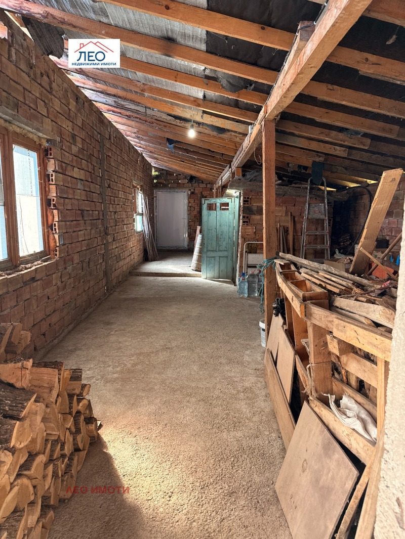 Продава КЪЩА, с. Ряховците, област Габрово, снимка 10 - Къщи - 52642025