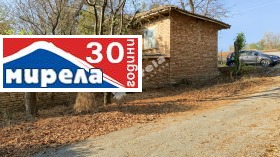 Продажба на имоти в с. Масларево, област Велико Търново - изображение 13 