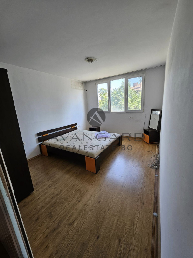 En venta  1 dormitorio Plovdiv , Karshiyaka , 57 metros cuadrados | 87720502 - imagen [9]