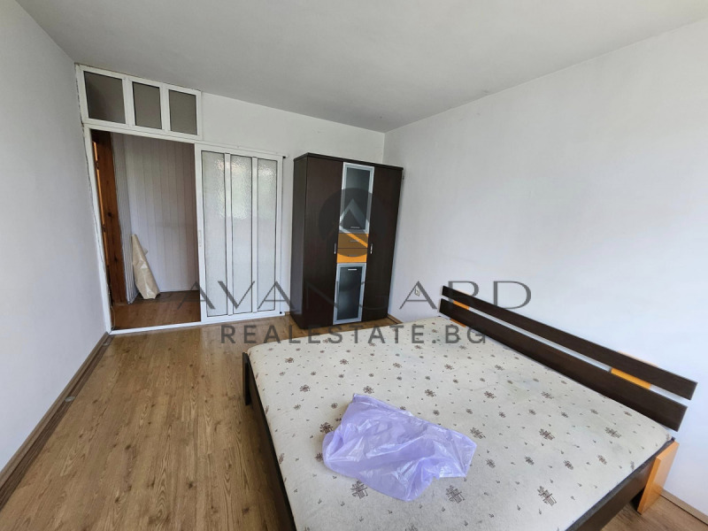 En venta  1 dormitorio Plovdiv , Karshiyaka , 57 metros cuadrados | 87720502 - imagen [8]