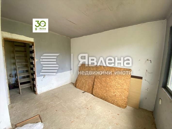 Продава КЪЩА, гр. Варна, м-т Прибой, снимка 11 - Къщи - 48842417