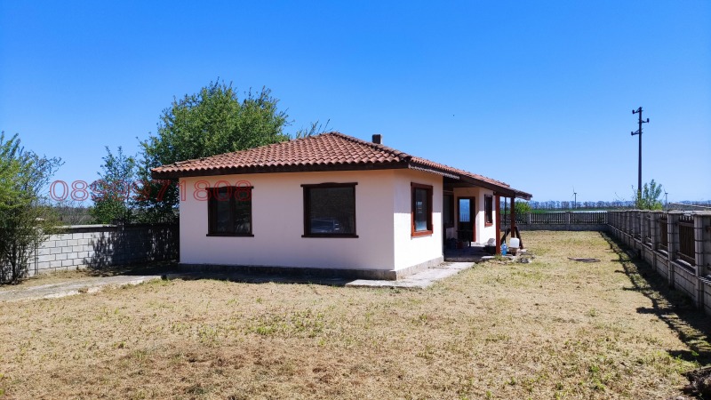 Продава КЪЩА, с. Селце, област Добрич