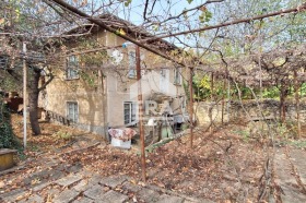 House Paskalevets, region Veliko Tarnovo 1