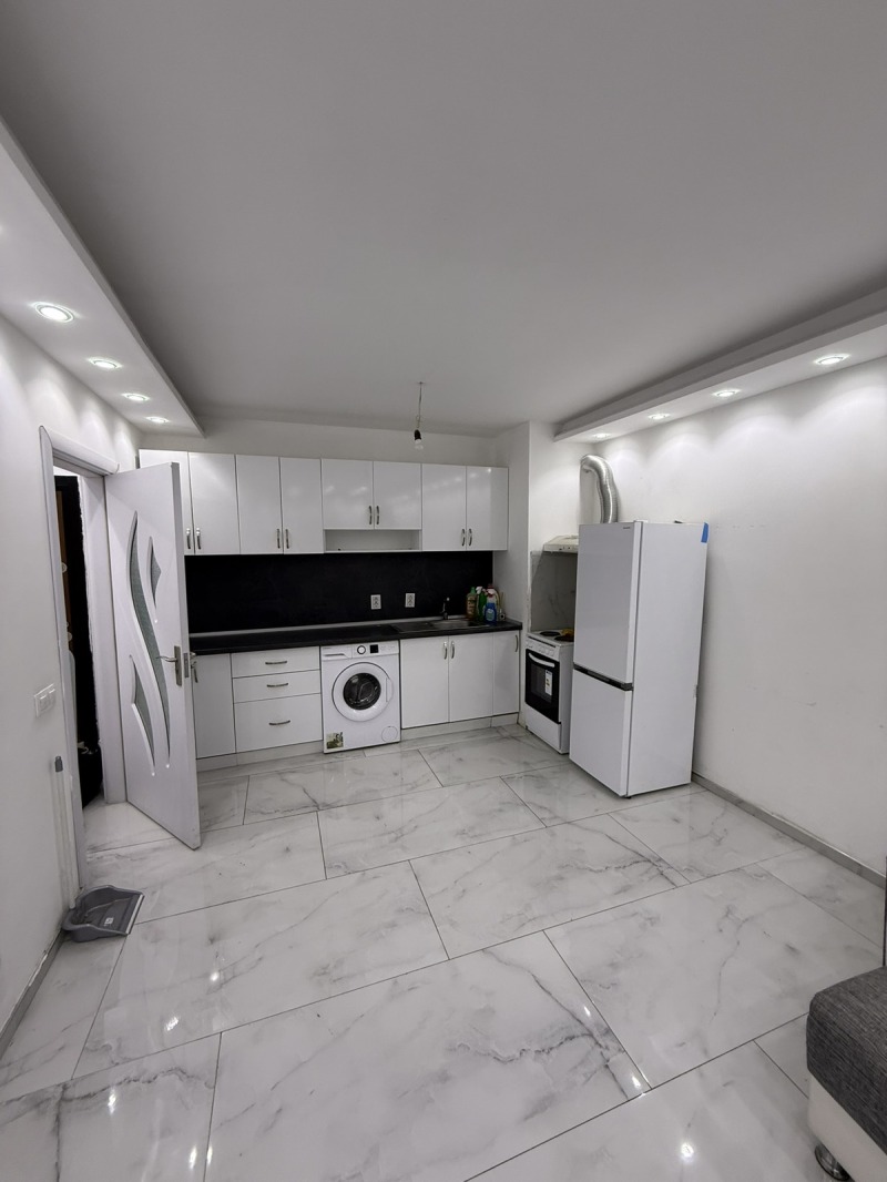 Te koop  1 slaapkamer Sofia , Vrabnitsa 2 , 75 m² | 38473438