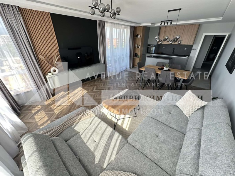 Myytävänä  2 makuuhuonetta Plovdiv , Ostromila , 109 neliömetriä | 45666464